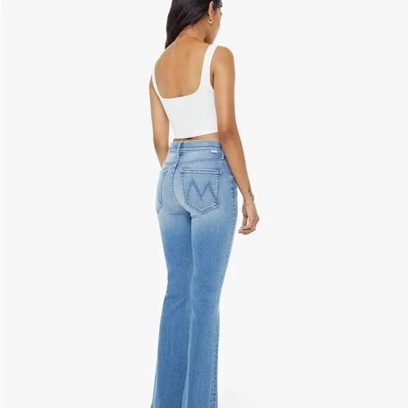 Mother The Lil Weekender Flare Jeans Size 25 in Layover Wash - Picture 9 of 9